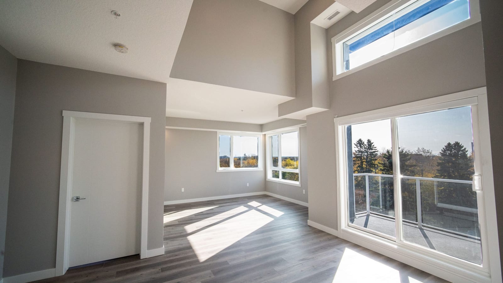 West Garneau, amenity space