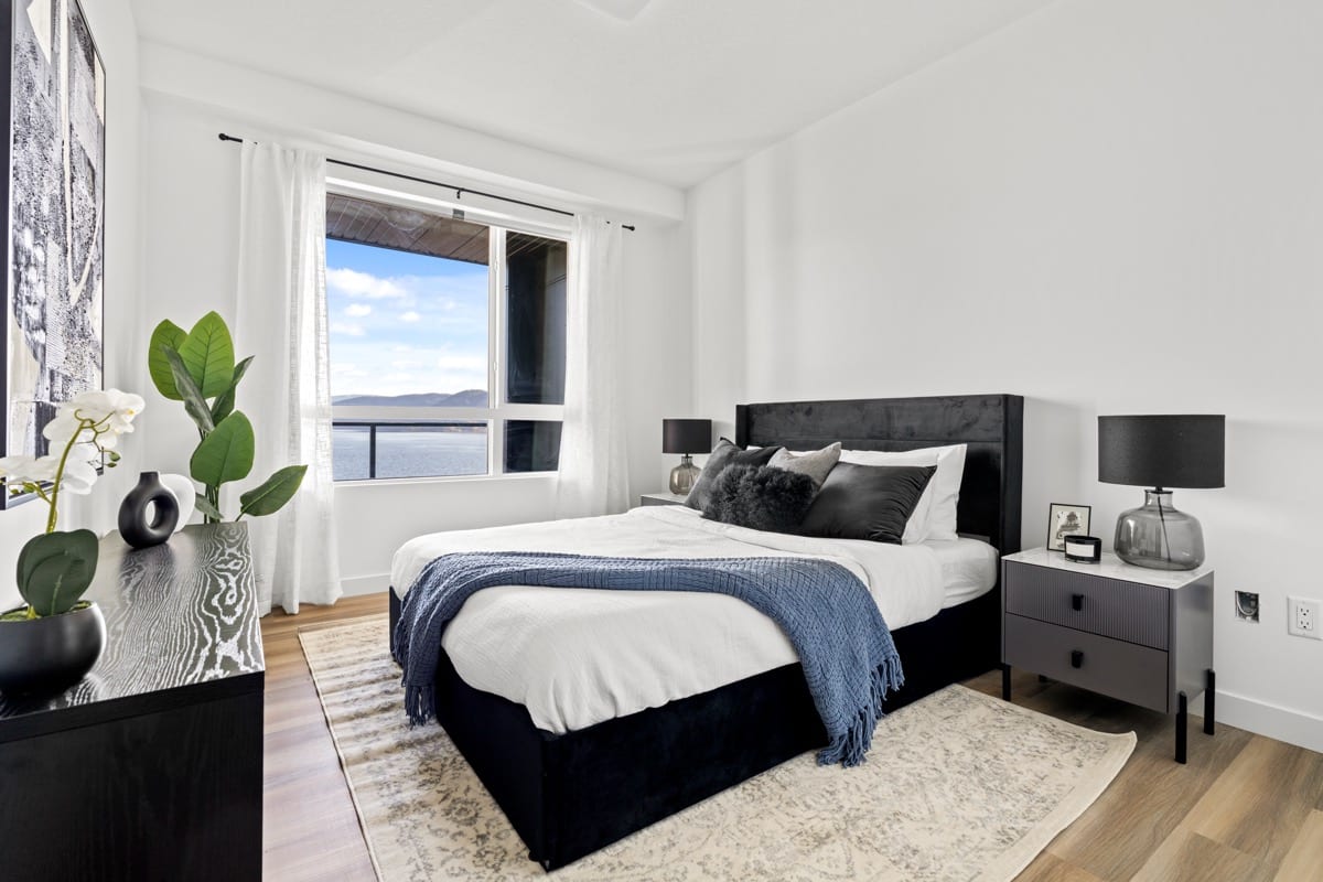 Westrich Bay Rentals, interior detail